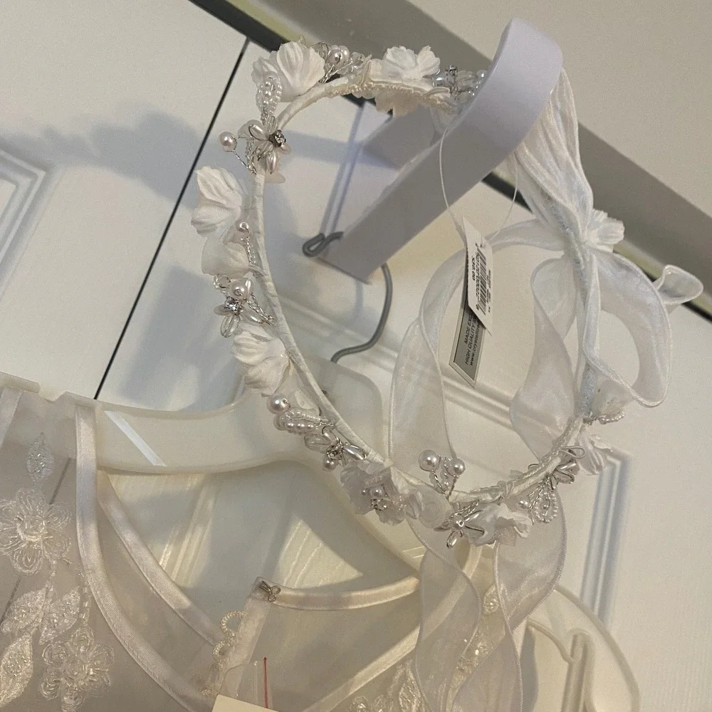 Davids Bridal White Floral Beaded Illusion Gown Girls 8 with Matching Headpiece - Picture 7 of 12